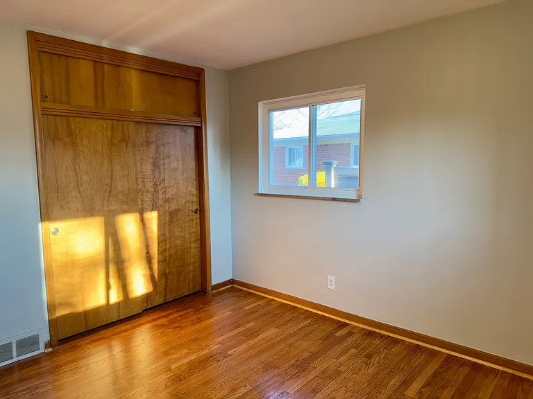 6590 Rockland St — Photo 17