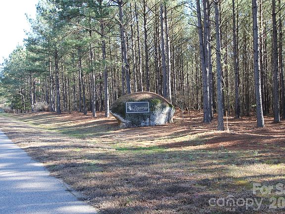 5th image of River Bluff Ln
