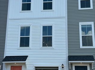 4633 Forest Hills Dr #1402, North Charleston, SC 29418