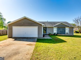 2582 Rosecommons Dr, Hampton, GA 30228