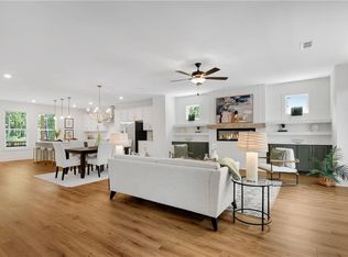 2733 Hallwood Ln, Suwanee, GA 30024