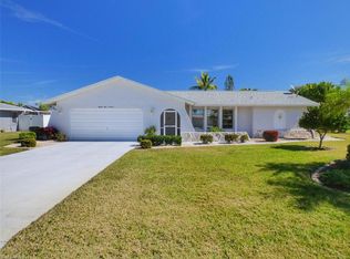 2319 SE 10th Pl, Cape Coral, FL 33990