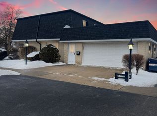 18356 Myrtle Ct APT 1, Lansing, IL