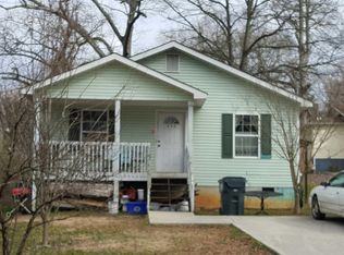 409 Whitener Dr, Dalton, GA 30721