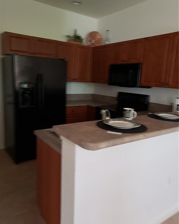1st image of 2563 Stockbridge Sq SW