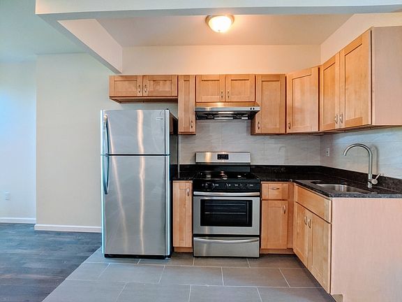 2nd image of 67 Mother Gaston Blvd