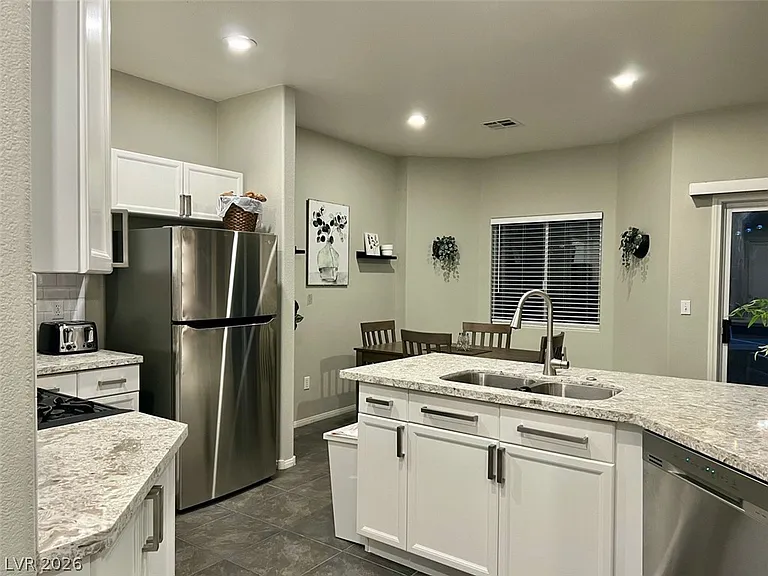 243 Intellectual Ct — Photo 7