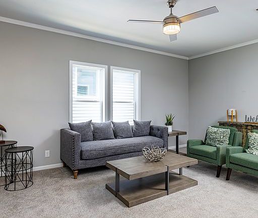 5th image of 1339 Margaret Ave