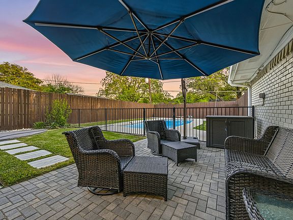 4th image of 3556 Royal Ln