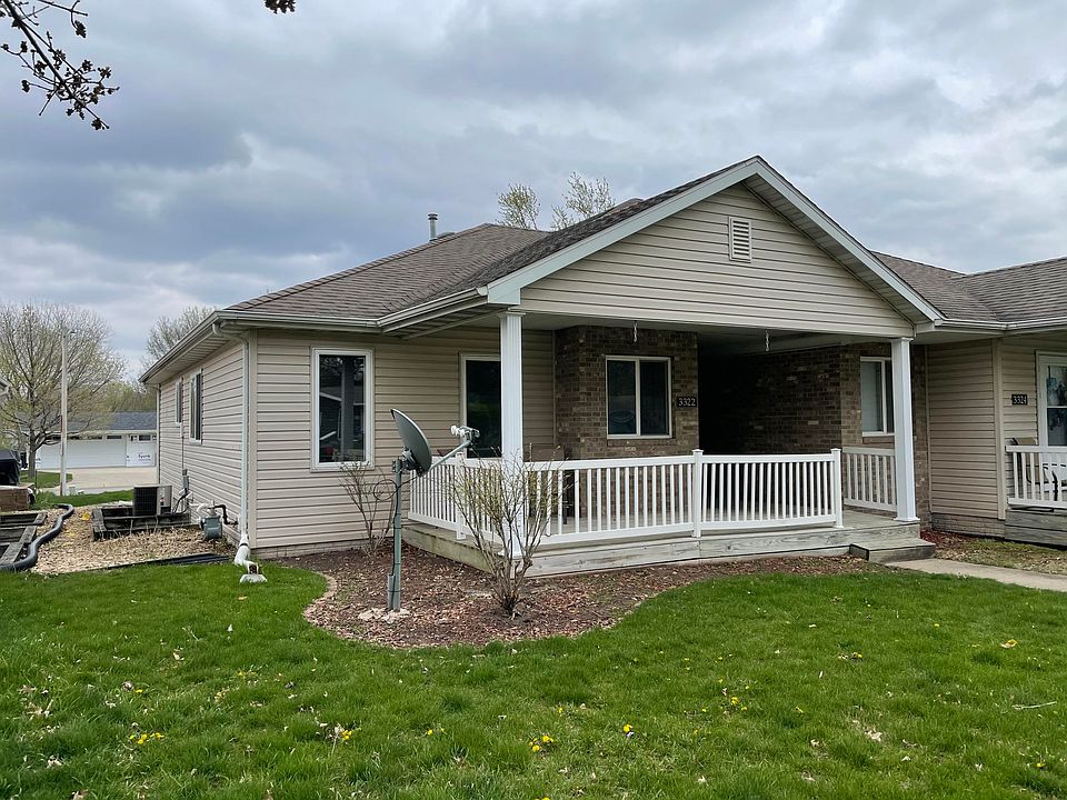 1st image of 3322 Emerald Dr