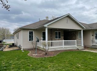 3322 Emerald Dr, Ames, IA 50010