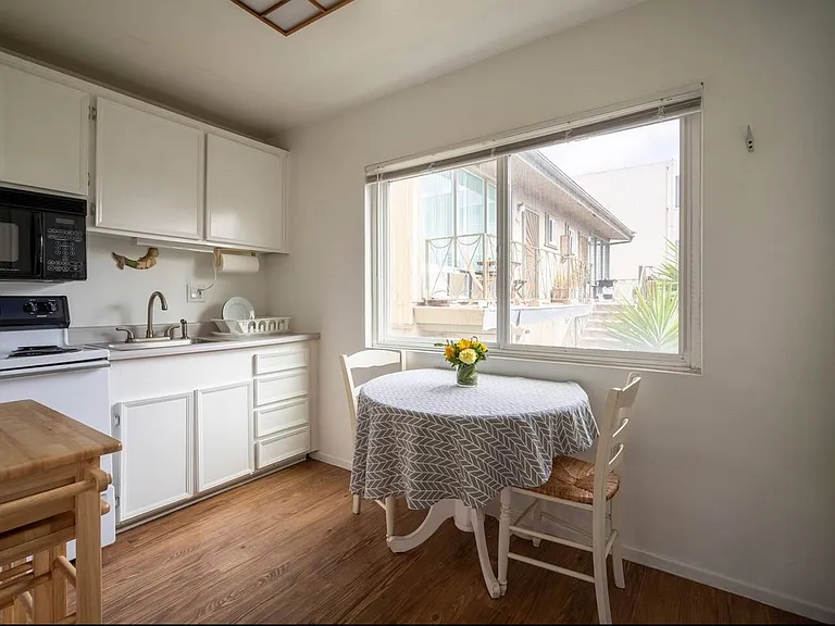 415 Gravilla St #24 — Photo 6