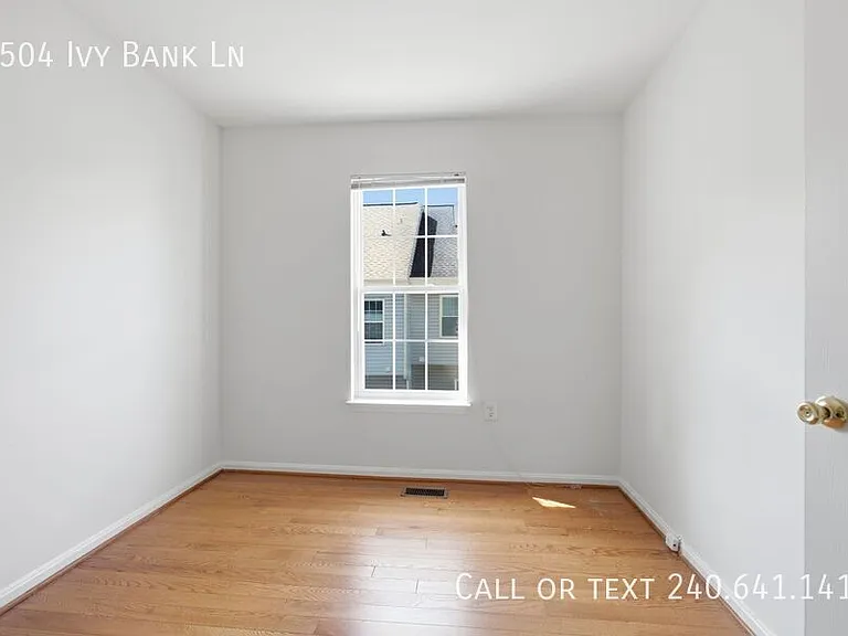 3504 Ivy Bank Ln — Photo 17