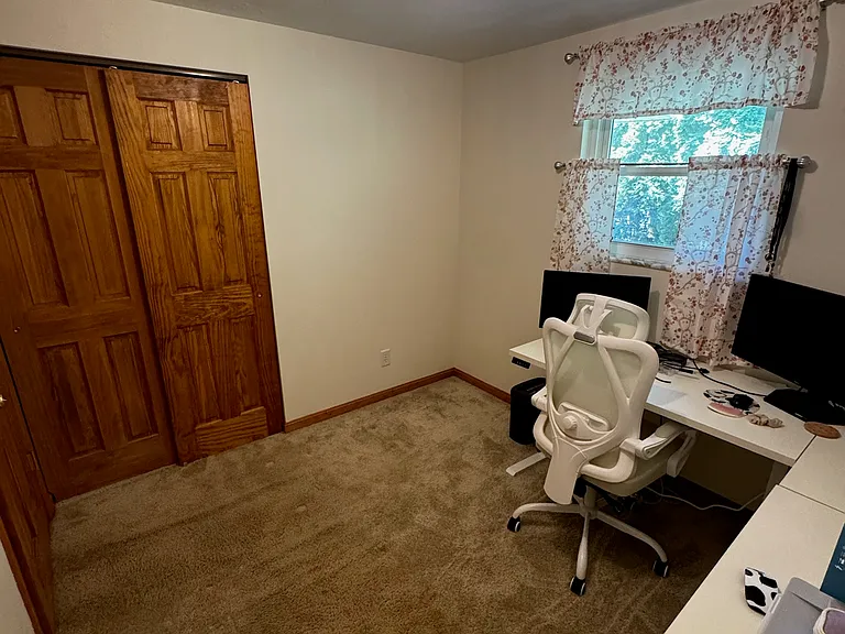 210 Janet Ave — Photo 16