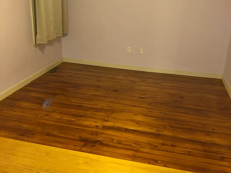 250 Ashley Blvd #1 — Photo 5