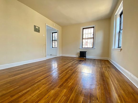 4th image of 37-52 80th St #3C