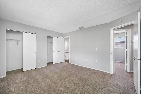 8633 Pioneer Trl — Photo 10