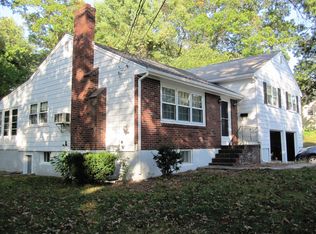 33 Colonial Rd, Hingham, MA 02043