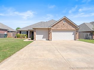13005 E 112th St N, Owasso, OK 74055