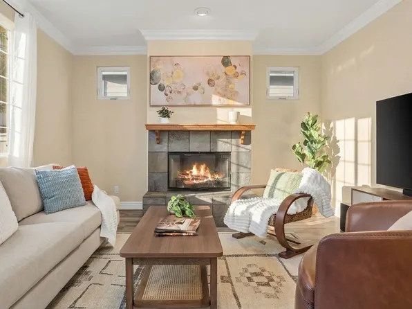 7210 Eads Ave, La Jolla, CA 92037