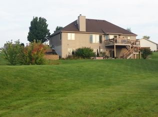426 Opal Ct, Fredonia, WI 53021