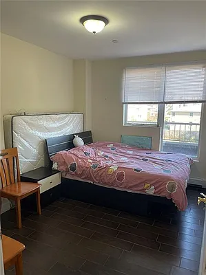 Sold by Remax Real Estate Professionals | media 22