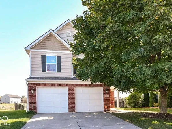3391 Roundlake Ln, Whitestown, IN 46075