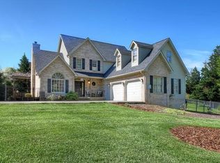 1854 Island Rd, Blountville, TN 37617