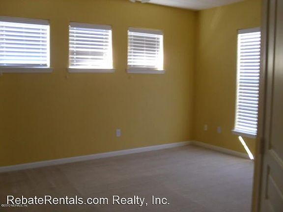 4th image of 8290 Gate Pkwy W Unit 820