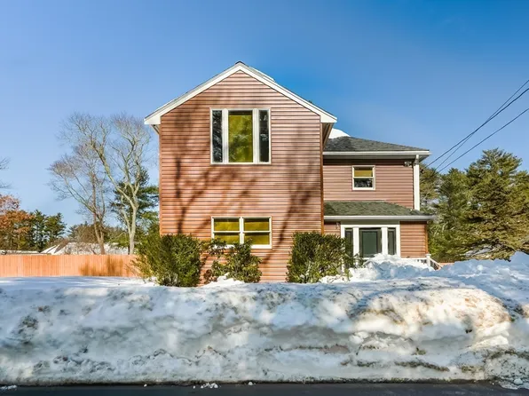 56 Chipaway Rd, East Freetown, MA 02717