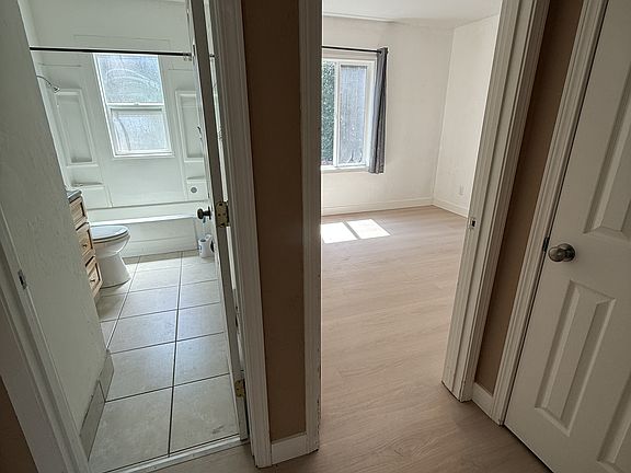 5th image of 2316 4th Ave N