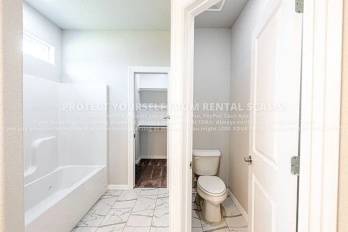 2910 S 7th St — Photo 8