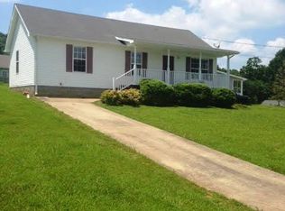 930 Applegrove Cir, Clarksville, TN 37040