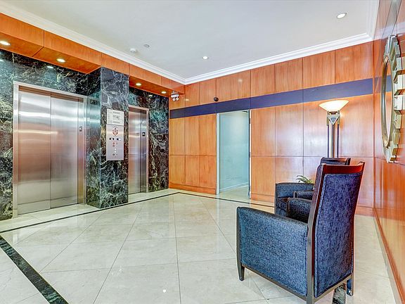 2nd image of 10787 Wilshire Blvd