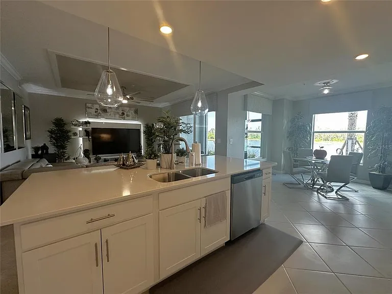 14261 Heritage Landing Blvd #1615 — Photo 8