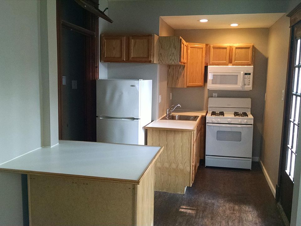 1st image of 600 N Main St #A