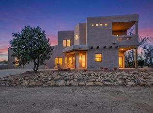 5566 Corrales Rd, Corrales, NM 87048