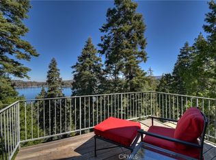 319 Mittry Ln, Lake Arrowhead, CA 92352