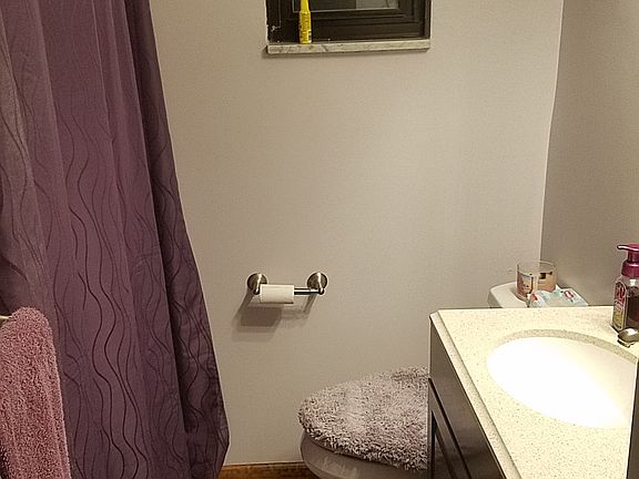 4th image of 1604 Lucille Dr