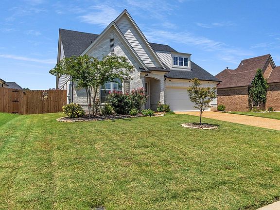 2nd image of 80 Misty Meadows Dr