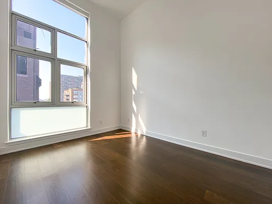 Rented by Triplemint | media 39