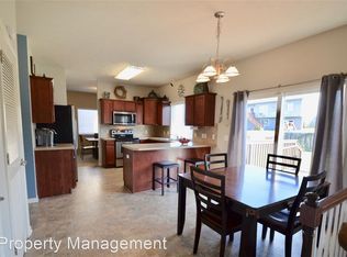 16320 Fowler Ave, Omaha, NE 68116