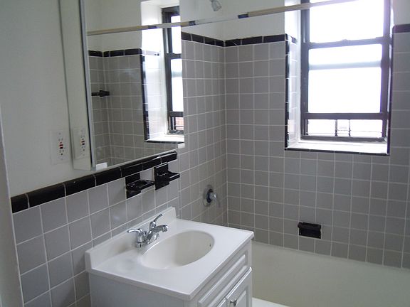 2nd image of 525 Riverdale Ave APT 2B