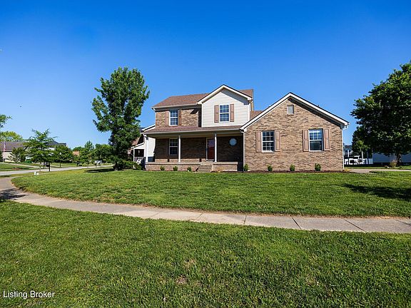 3rd image of 6711 Cassidy Cir