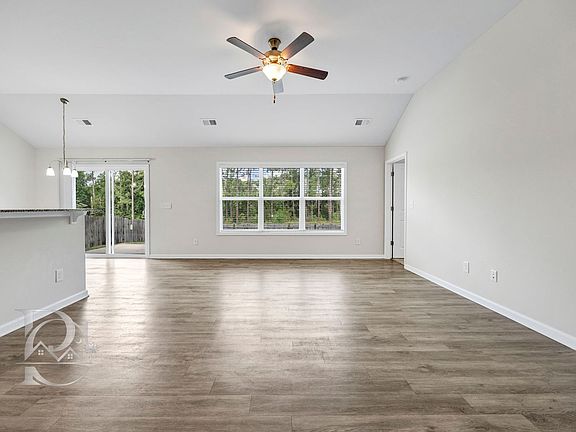 5th image of 341 Oristo Ridge Way