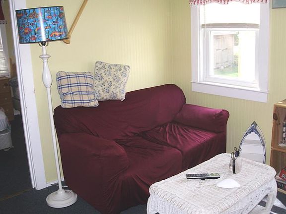 5th image of 15 Seacliff Avenue SE #1