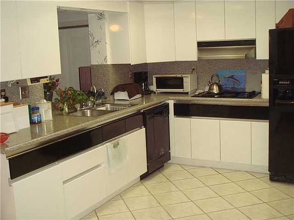 3rd image of 8420 SW 176th St