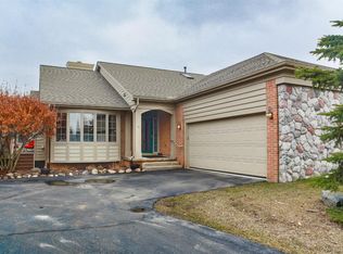 3653 Santa Fe Trl #10, Ann Arbor, MI 48108