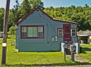 446 Pennsylvania Ave, Colliers, WV 26035