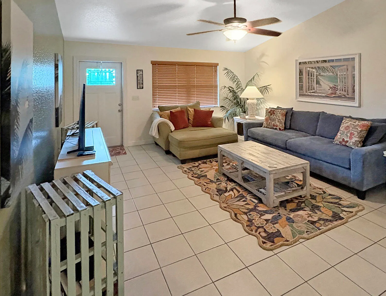 2 bed, 2.0 bath, 1100 sqft, $2,700 — Photo 2